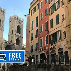 downtown-exclusive-apt-porta-soprana-private-parking-included.hotelitalianriviera.com/